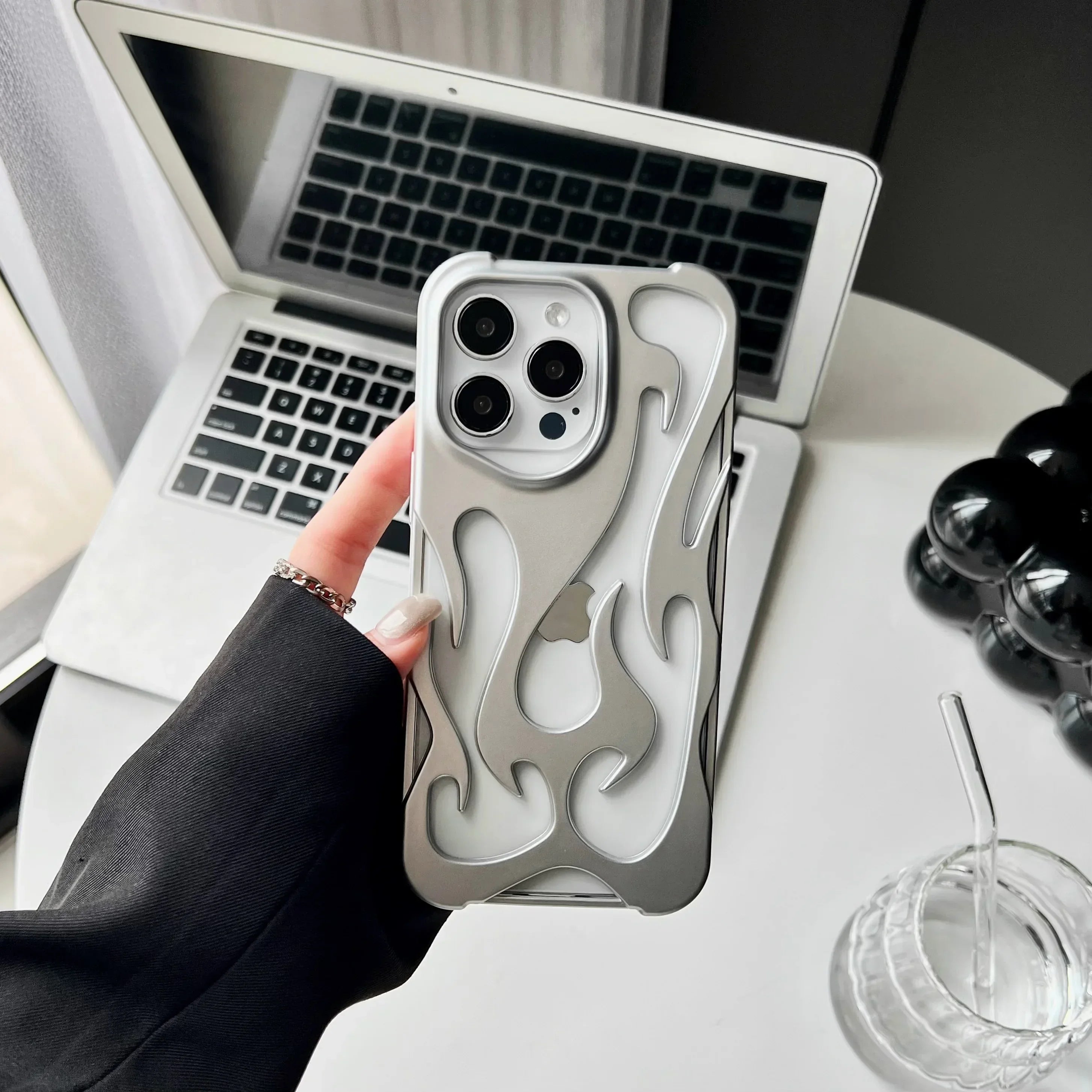 Cazé FlameFlow Case for iPhone 11–17 Pro Max